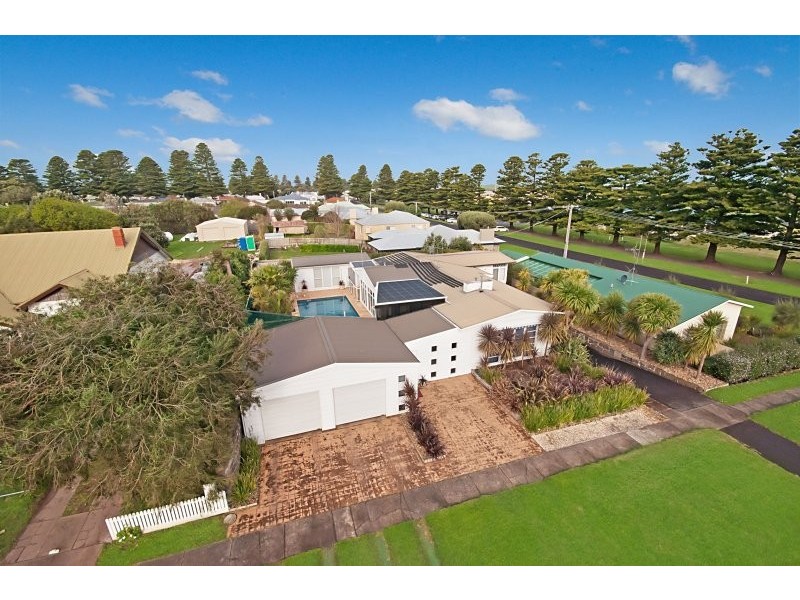 1 James Street, Port Fairy VIC 3284