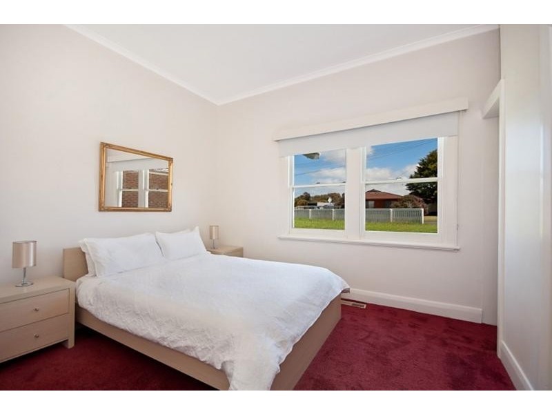 13 Elizabeth Street, Port Fairy VIC 3284