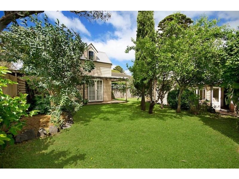 19 Albert Street, Port Fairy VIC 3284