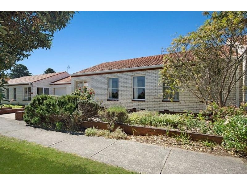 76 Campbell Street, Port Fairy VIC 3284