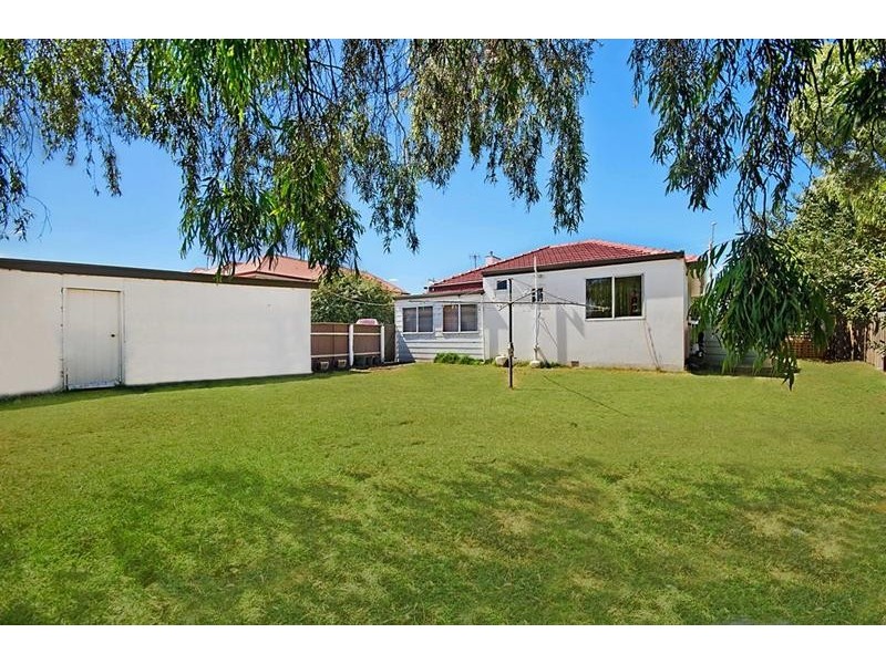 152 Princes Highway, Port Fairy VIC 3284