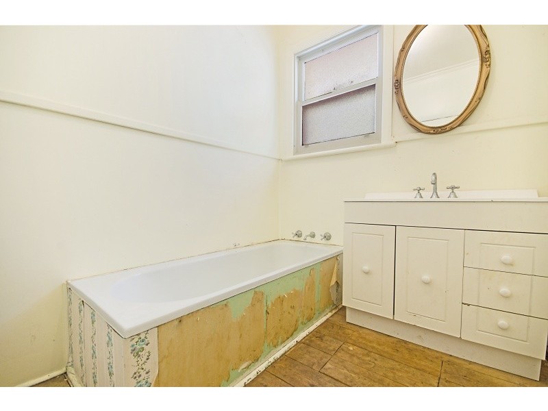 152 Princes Highway, Port Fairy VIC 3284