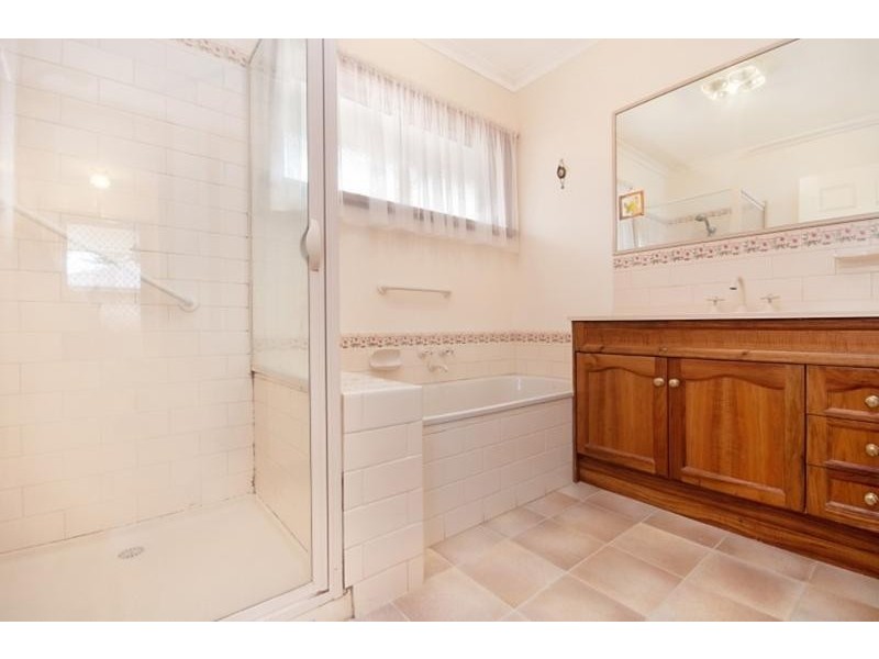 4 Dunlee Way, Port Fairy VIC 3284