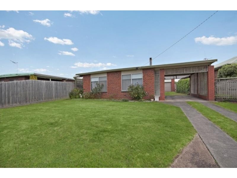 11 Osmonds Lane, Port Fairy VIC 3284