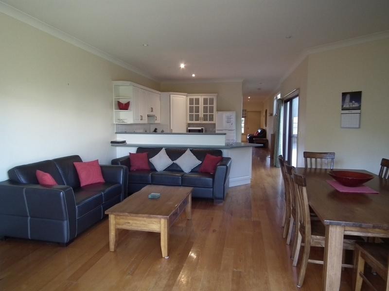 1/119 Griffith Street, Port Fairy VIC 3284