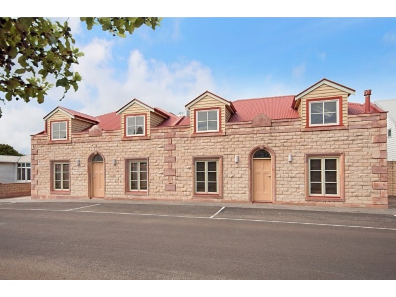 54 Bank Street, Port Fairy VIC 3284