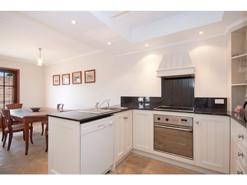 54 Bank Street, Port Fairy VIC 3284