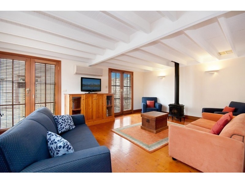 54 Bank Street, Port Fairy VIC 3284