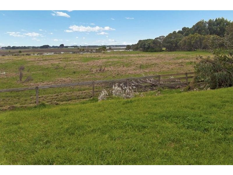 15 Whalers Drive, Port Fairy VIC 3284