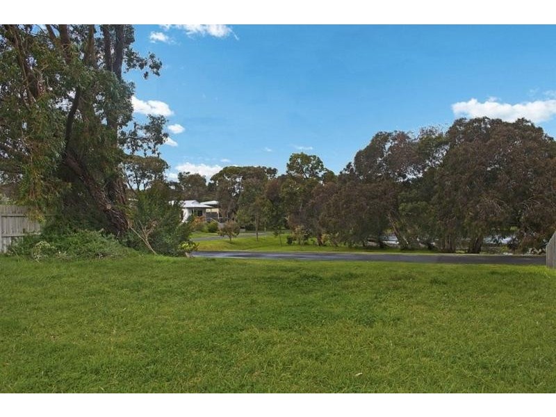 15 Whalers Drive, Port Fairy VIC 3284