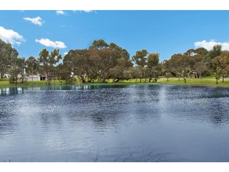15 Whalers Drive, Port Fairy VIC 3284