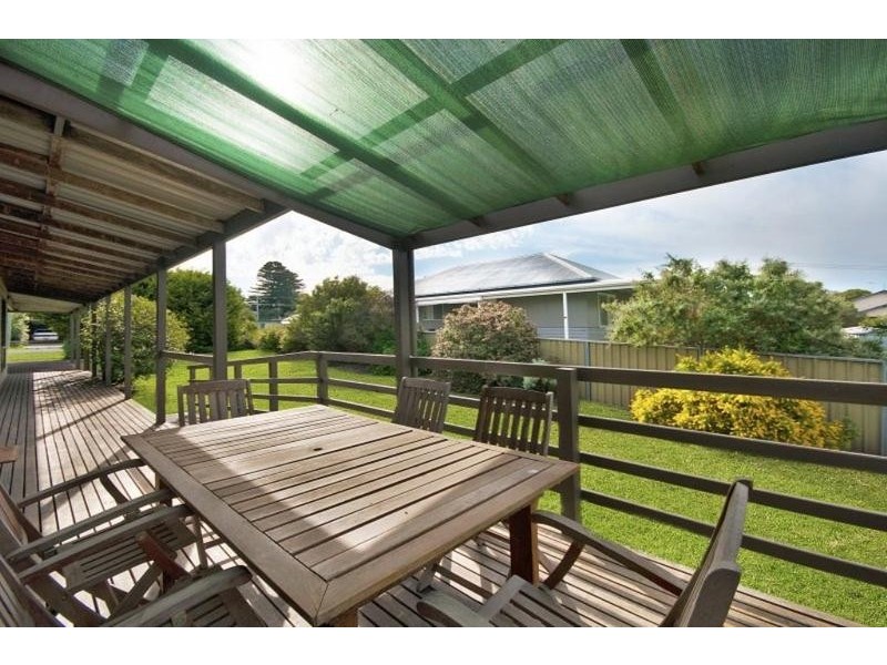 24 Jehu Street, Port Fairy VIC 3284