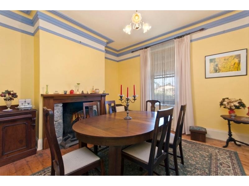 21 James Street, Port Fairy VIC 3284