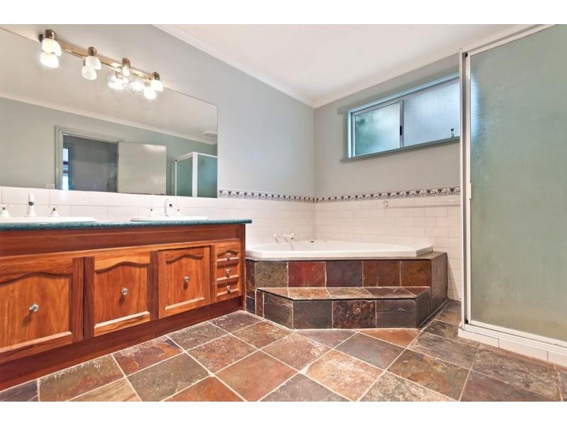 1302 Spencer Road, Toolong VIC 3285