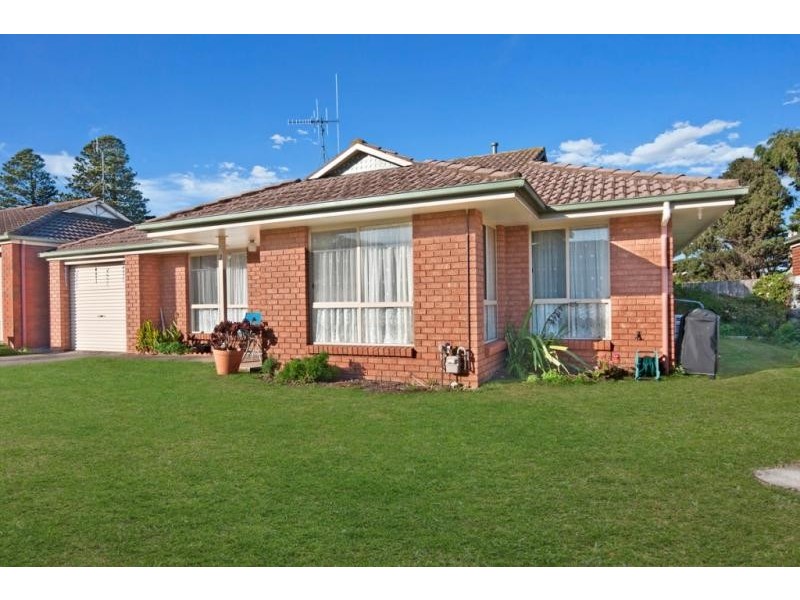 2 Dunlee Way, Port Fairy VIC 3284