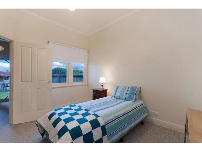 16 Paton Street, Port Fairy VIC 3284