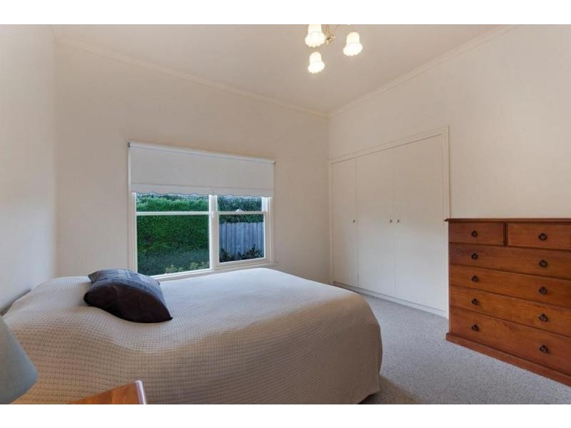 16 Paton Street, Port Fairy VIC 3284
