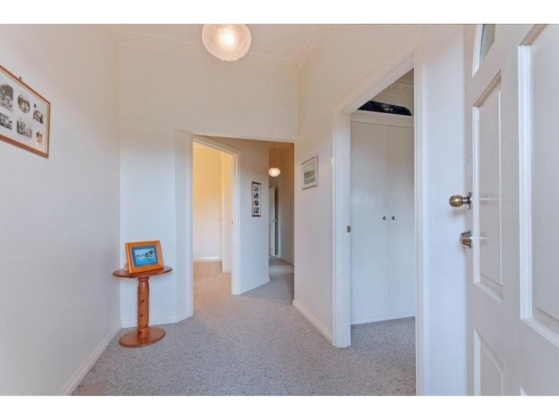 16 Paton Street, Port Fairy VIC 3284