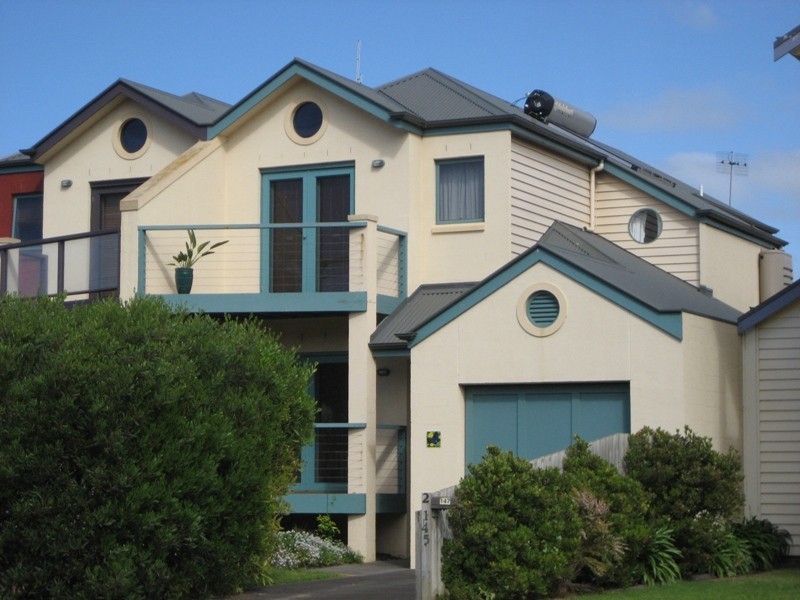 2/145A GRIFFITH STREET, Port Fairy VIC 3284