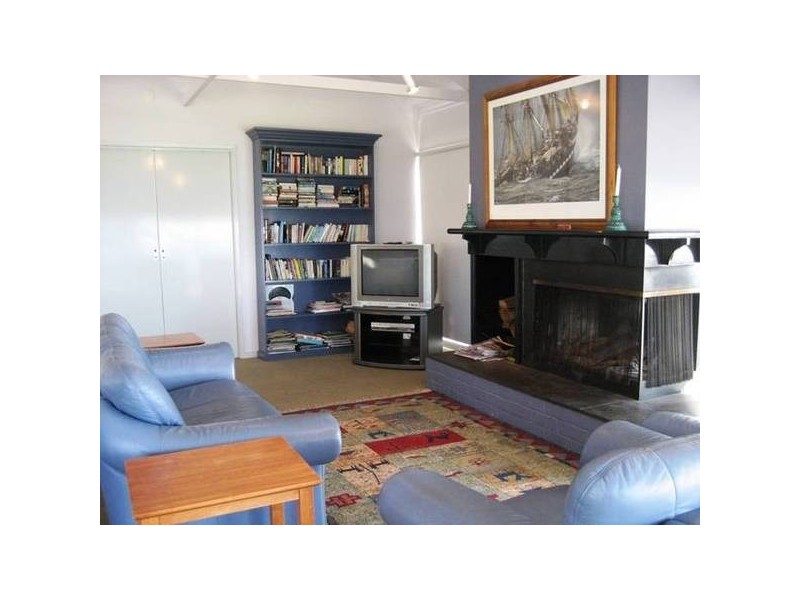 65 BEACH STREET, Port Fairy VIC 3284