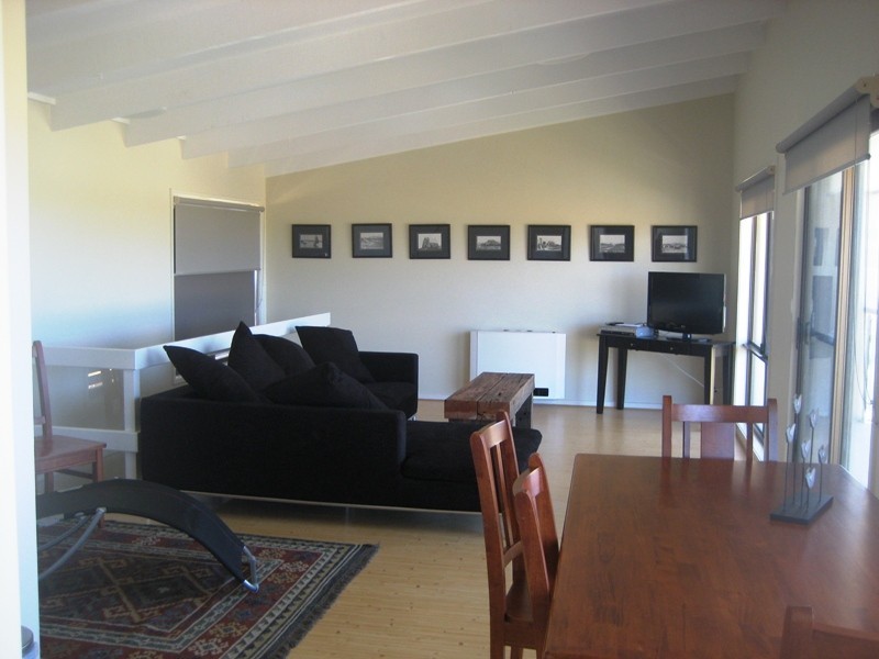 1/2 GIPPS STREET, Port Fairy VIC 3284