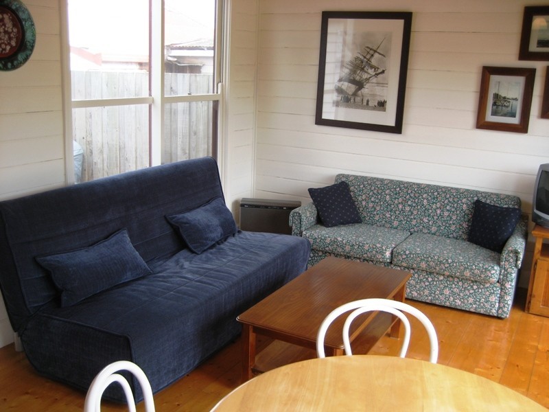 13 JAMES STREET, Port Fairy VIC 3284