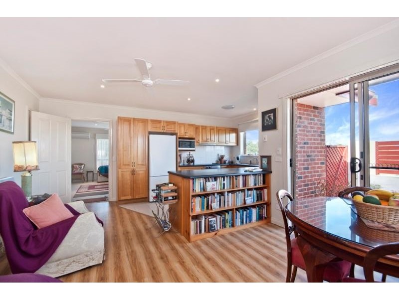 16 Dyson Street, Port Fairy VIC 3284