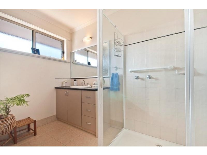 16 Dyson Street, Port Fairy VIC 3284