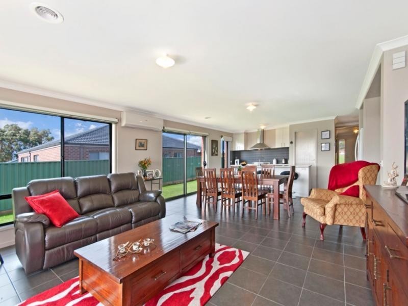 14 Channing Drive, Koroit VIC 3282