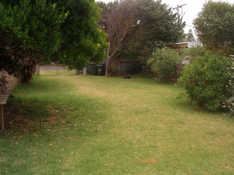 6 James Street, Port Fairy VIC 3284