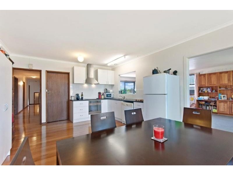8 Tieman Street, Port Fairy VIC 3284