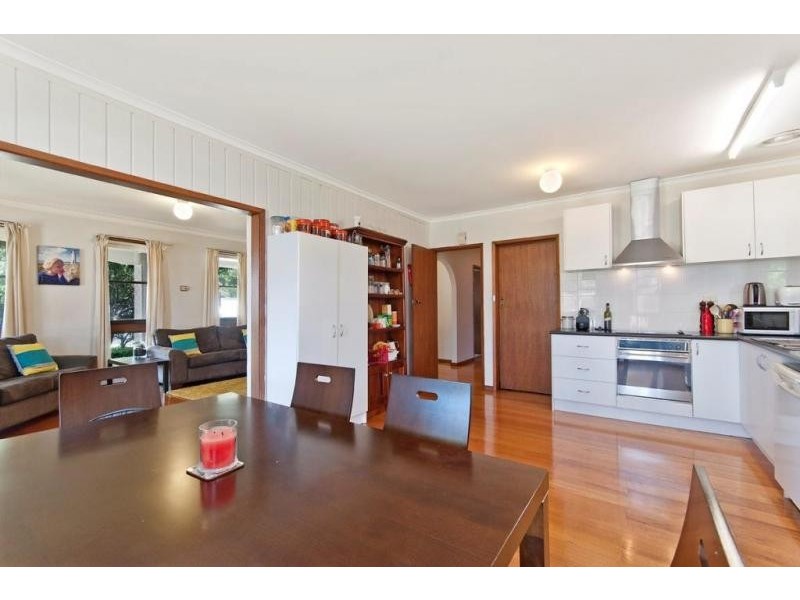 8 Tieman Street, Port Fairy VIC 3284