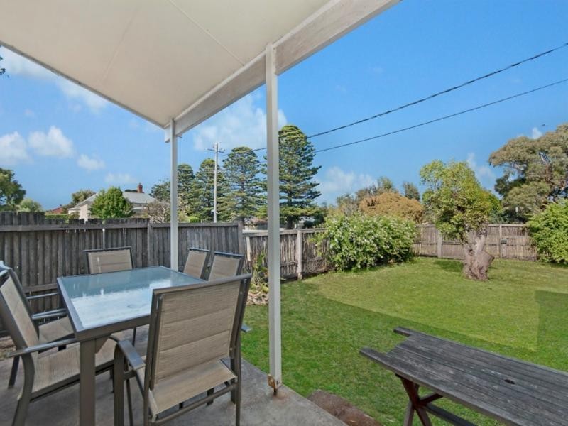 17 Albert Street, Port Fairy VIC 3284
