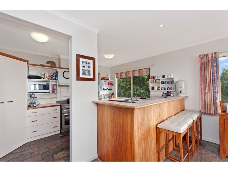 1 Bourne Avenue, Port Fairy VIC 3284