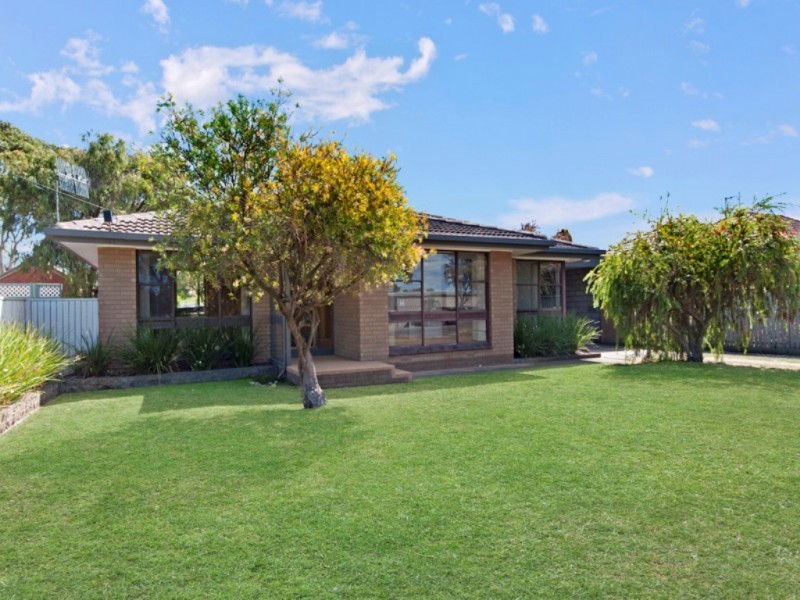 218 Princes Highway, Port Fairy VIC 3284