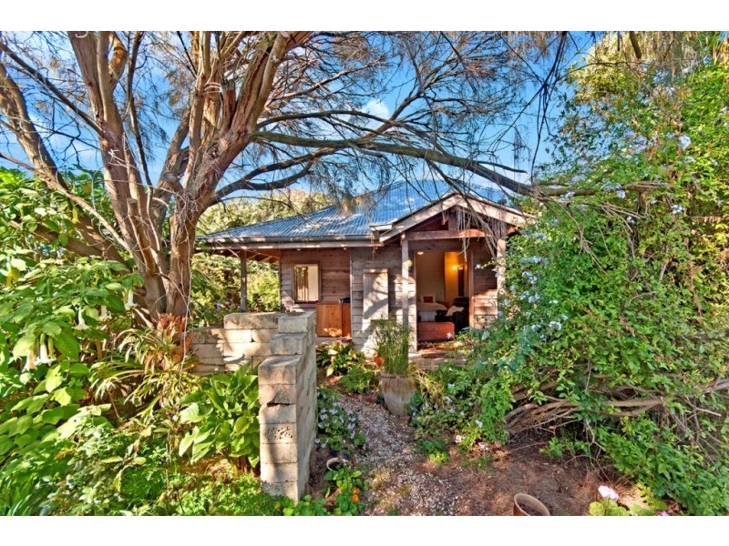 11 Tieman Street, Port Fairy VIC 3284