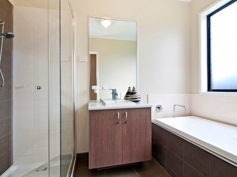 8 Gibson Court, Koroit VIC 3282