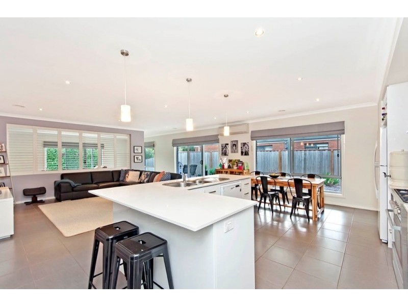 5 McGill Court, Port Fairy VIC 3284