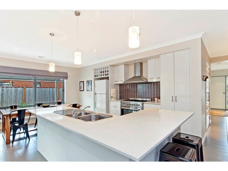 5 McGill Court, Port Fairy VIC 3284