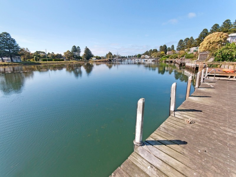 77 Gipps Street, Port Fairy VIC 3284