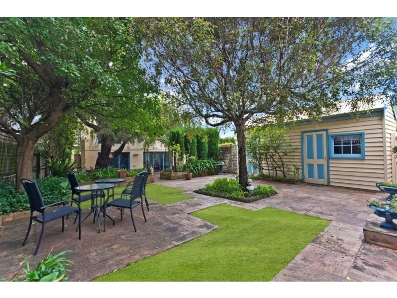 17 Gipps Street, Port Fairy VIC 3284