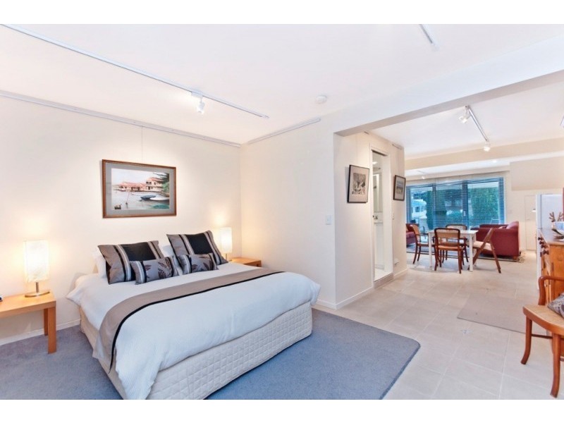 17 Gipps Street, Port Fairy VIC 3284