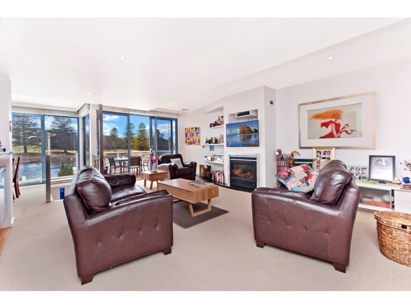 17 Gipps Street, Port Fairy VIC 3284