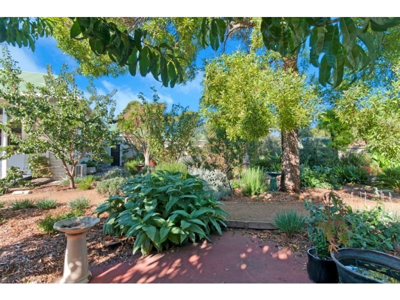 62 Princes Highway, Port Fairy VIC 3284