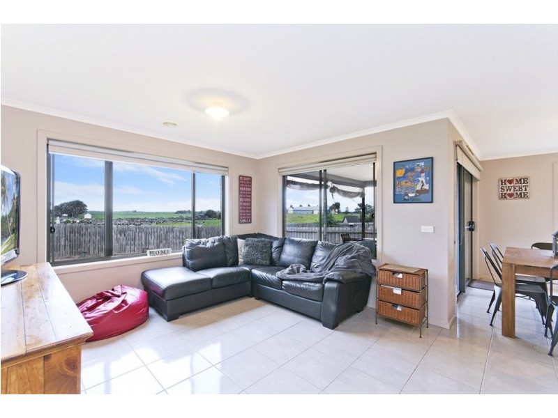 14 Baden Powell Drive, Port Fairy VIC 3284