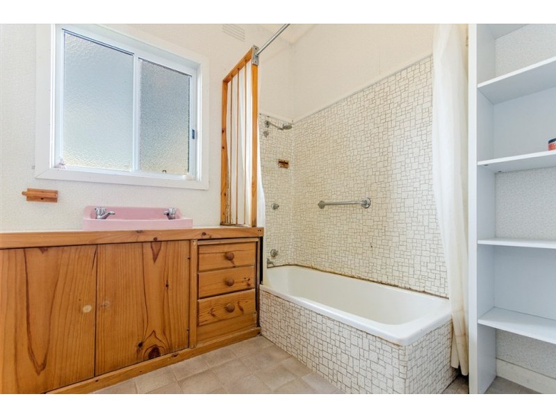 115 Regent Street, Port Fairy VIC 3284