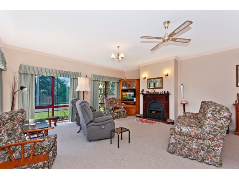 31 Reardon Street, Port Fairy VIC 3284