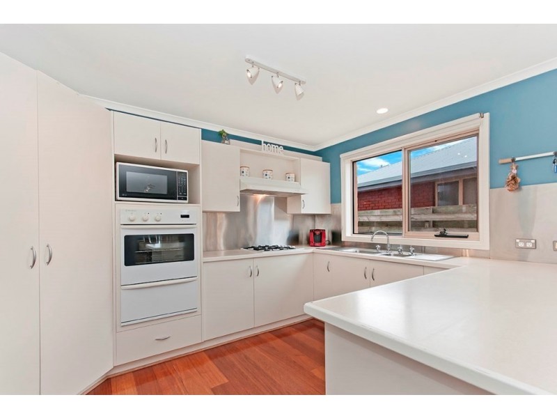 5 Anna Catherine Drive, Port Fairy VIC 3284