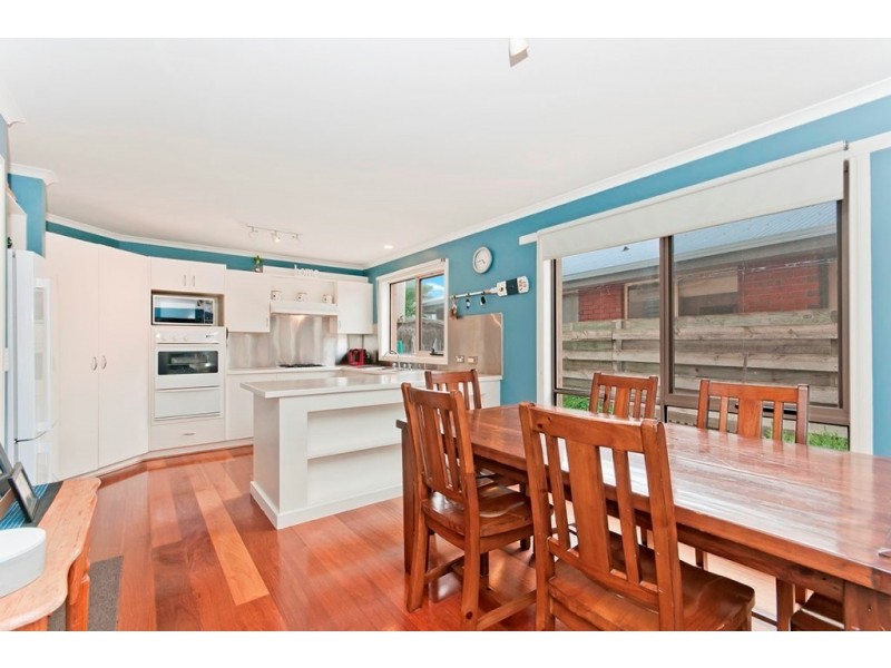 5 Anna Catherine Drive, Port Fairy VIC 3284