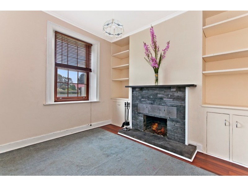 84 Cox Street, Port Fairy VIC 3284